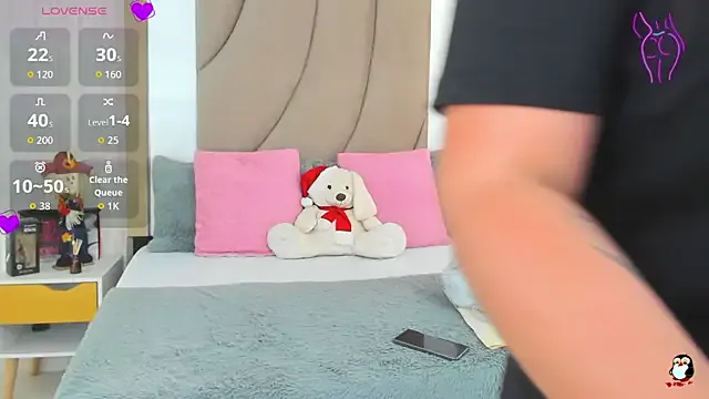 Offline ThyaraJhons on StripChat