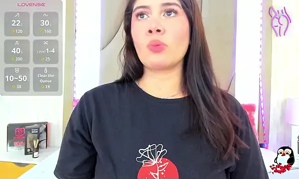 Offline ThyaraJhons on StripChat