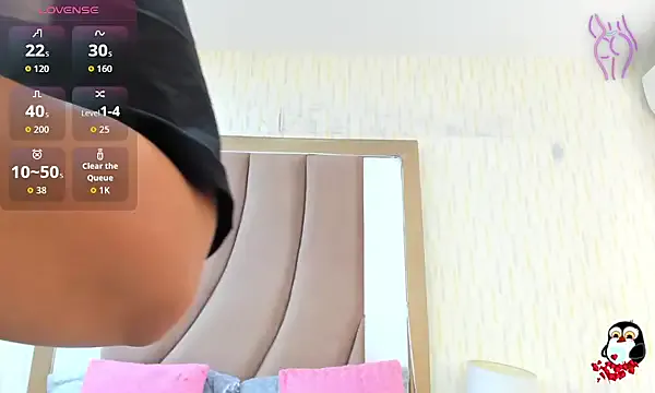 Offline ThyaraJhons on StripChat