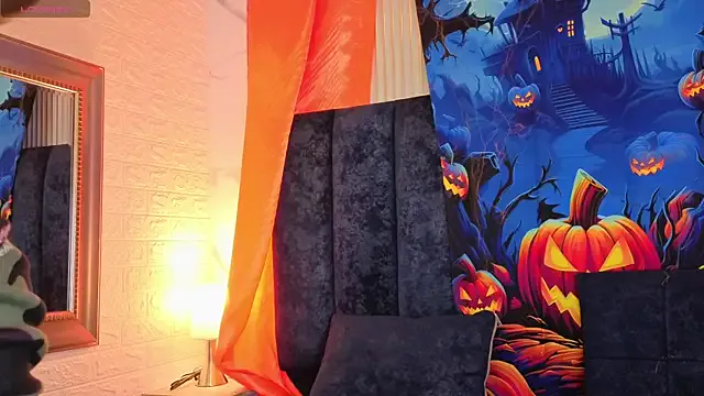 Freechat TianaLaRoux on StripChat