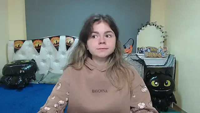 Offline TinaRedly on StripChat