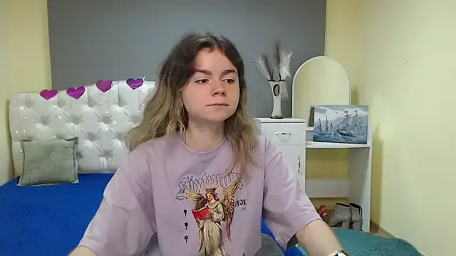 Offline TinaRedly on StripChat