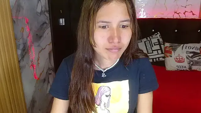 tinibunny on StripChat