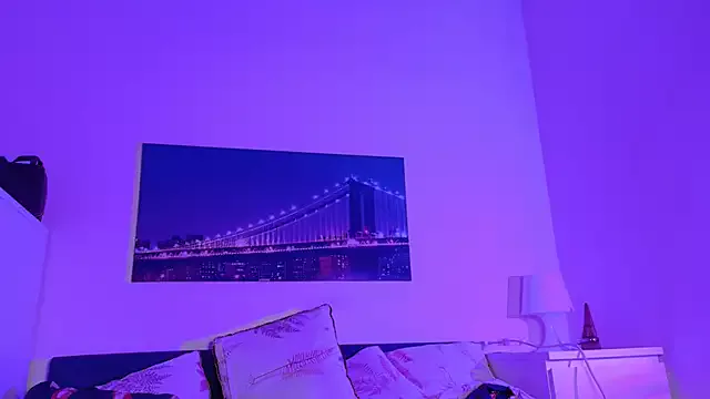 Offline Tinkerbell822 on StripChat