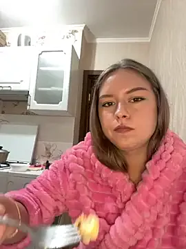 Offline Tomyris_yuki on StripChat