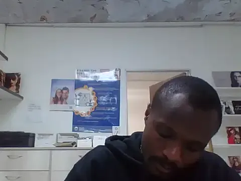 Offline TPNUTS on StripChat