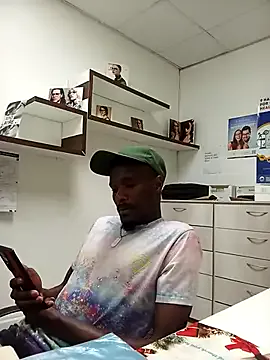 Offline TPNUTS on StripChat