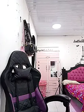 Offline Trans-colombia on StripChat