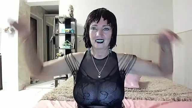 TrueFoxyyy on StripChat