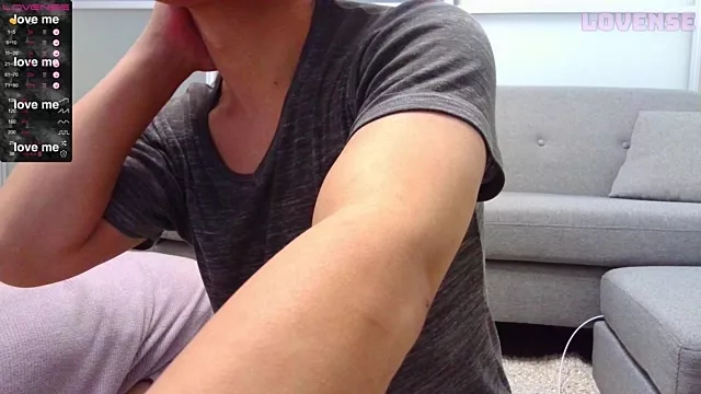 Offline tubaki_taku on StripChat