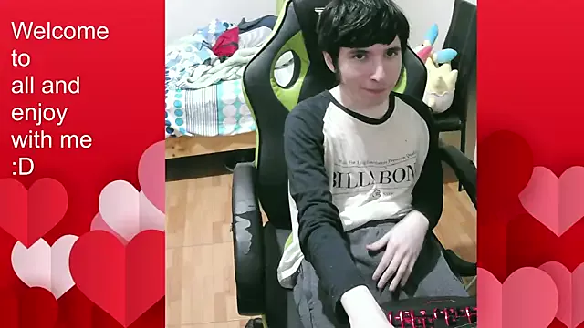 Offline Twink_martinboy on StripChat