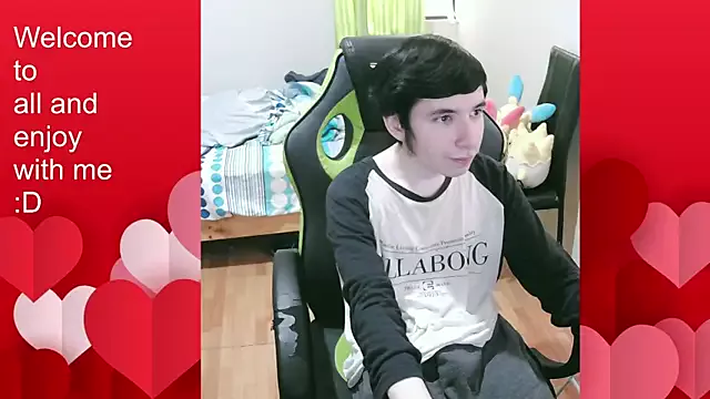 Offline Twink_martinboy on StripChat