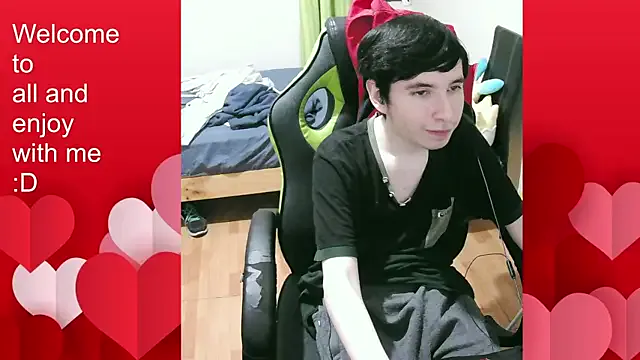 Offline Twink_martinboy on StripChat