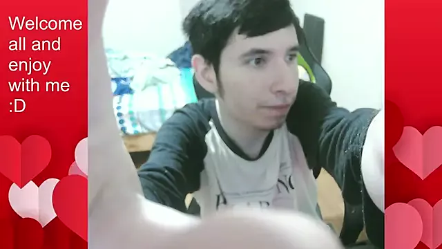 Offline Twink_martinboy on StripChat