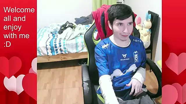 Offline Twink_martinboy on StripChat