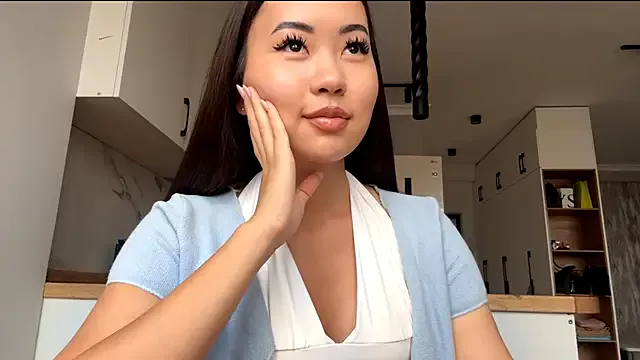 Private Ur_neighbor_Kira on StripChat