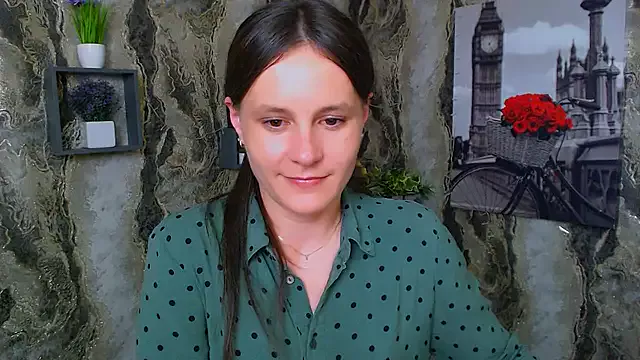 Private ValeriaHeart_ on StripChat