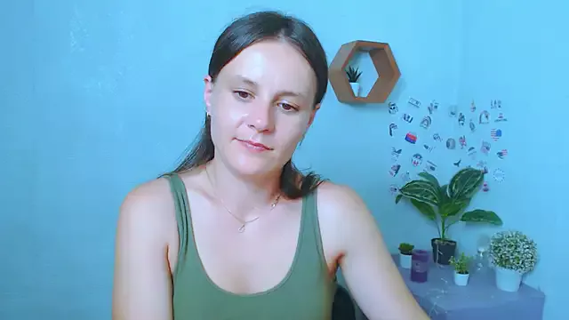 Private ValeriaHeart_ on StripChat