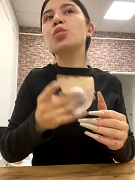 Offline Valerie_Ohara on StripChat