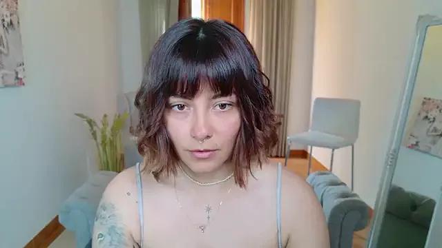 ValkiriaCucold from StripChat is Freechat
