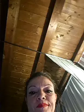 Offline vampvanna23 on StripChat