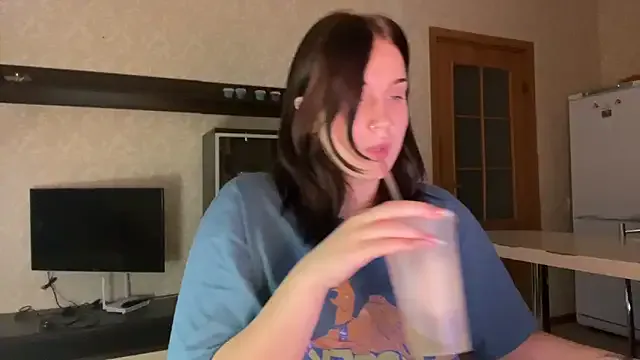 Offline VelvetNote on StripChat