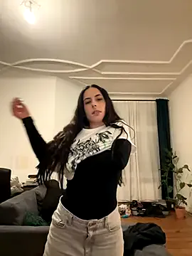 Offline very_licious on StripChat