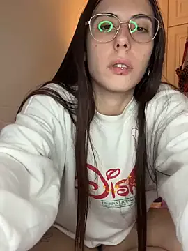 Offline very_licious on StripChat