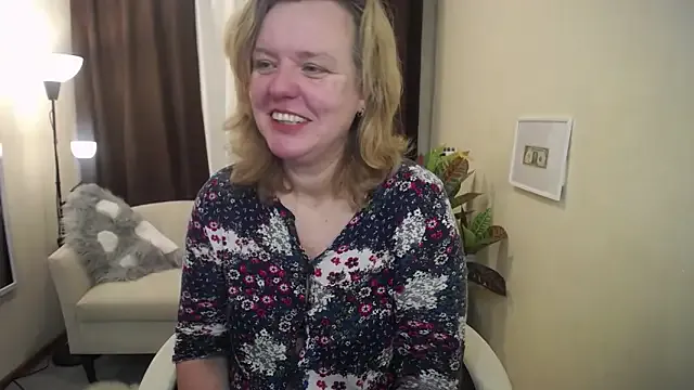 Offline VestaWoody on StripChat