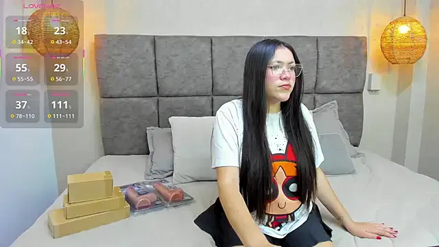 Offline violeta_walton on StripChat