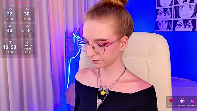 Offline VioletShine on StripChat