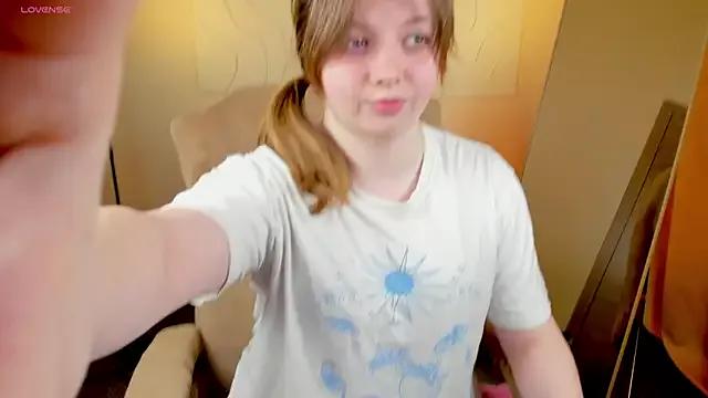 Vivian_cutie from StripChat