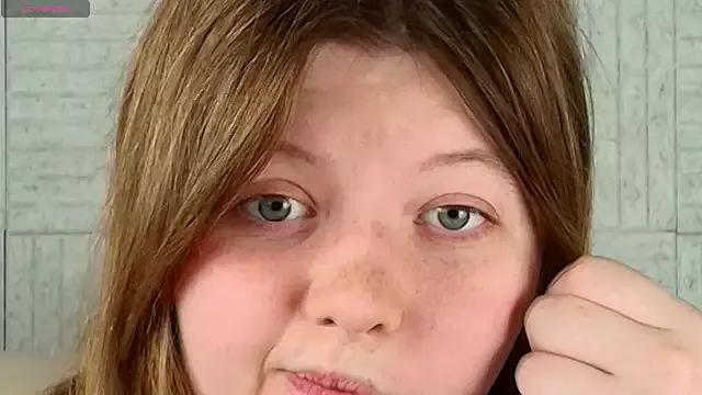 Vivian_cutie from StripChat
