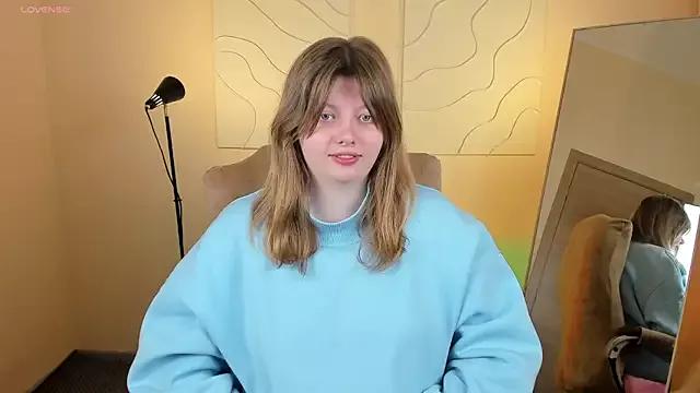 Vivian_cutie from StripChat