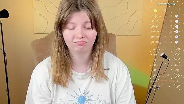Vivian_cutie from StripChat