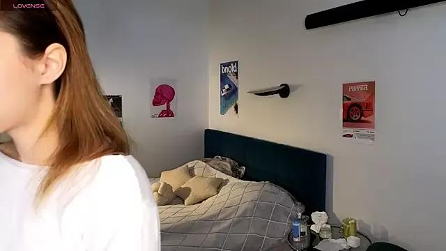 vixinp from StripChat is Freechat