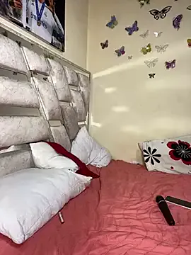 Offline Vliacoooper2 on StripChat