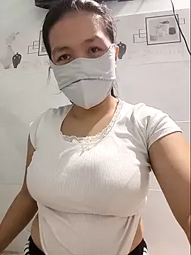 Offline Wainy_kina on StripChat