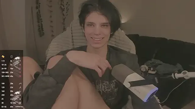 Offline Wampeyes on StripChat