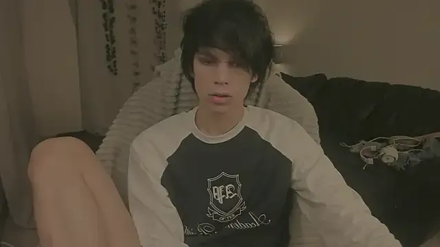 Offline Wampeyes on StripChat