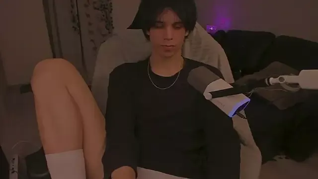 Offline Wampeyes on StripChat