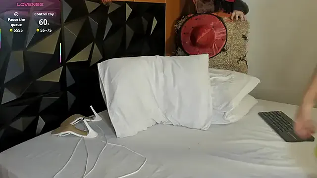 Offline Wendy_Marchall on StripChat