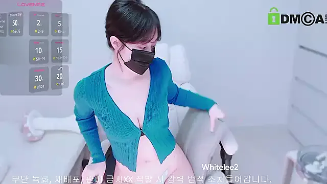 Offline whitelee2 on StripChat