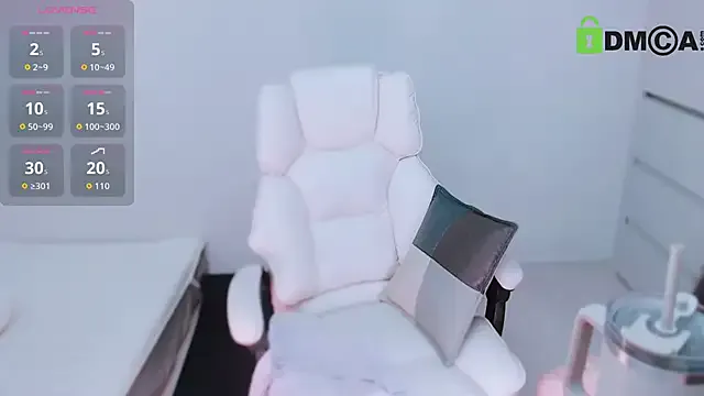 Offline whitelee2 on StripChat