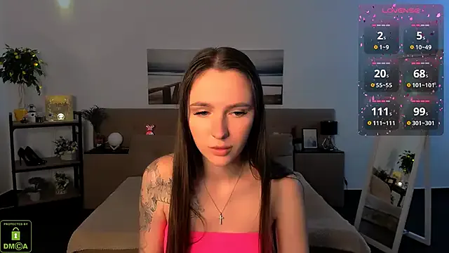 Offline WildHoneyXO on StripChat