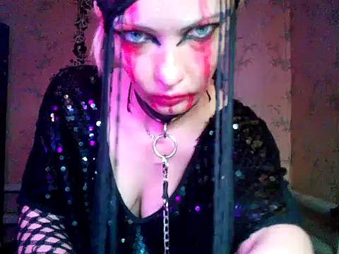 Offline WildMissNiks on StripChat