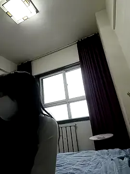 Offline Xiaomao- on StripChat