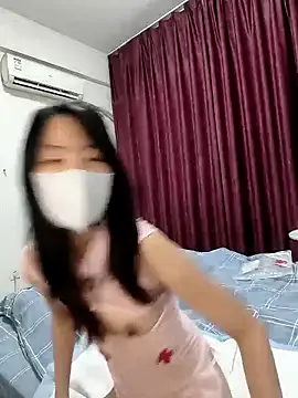 Offline Xiaomao- on StripChat