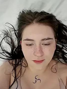 Yammy_Yumi from StripChat