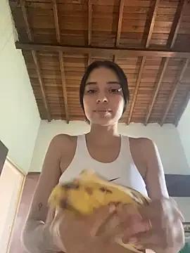 Yara__Zafira from StripChat